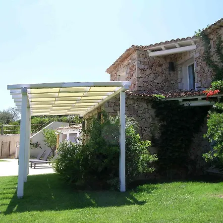Ginestra Con Piscina E Giardino Privato A 500 Mt Dal Mare Villa Castiadas