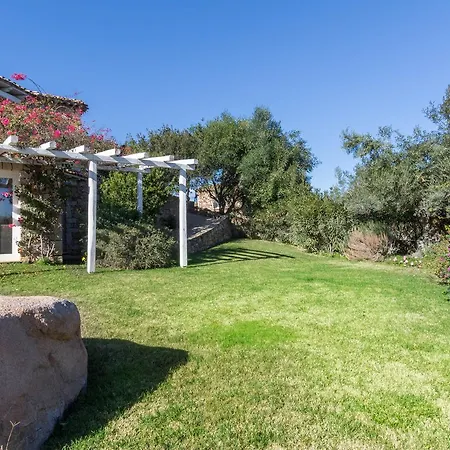 Villa Ginestra Con Piscina E Giardino Privato A 500 Mt Dal Mare *