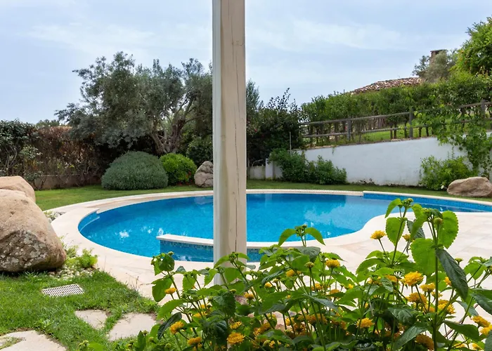 Ginestra Con Piscina E Giardino Privato A 500 Mt Dal Mare ヴィラ