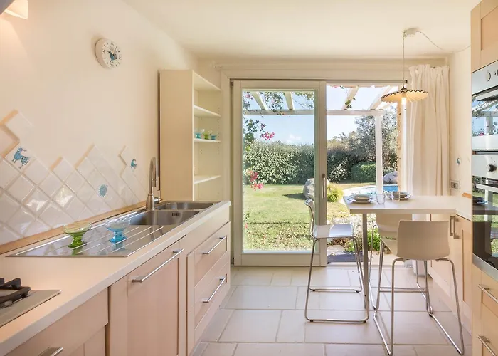 Ginestra Con Piscina E Giardino Privato A 500 Mt Dal Mare ヴィラ